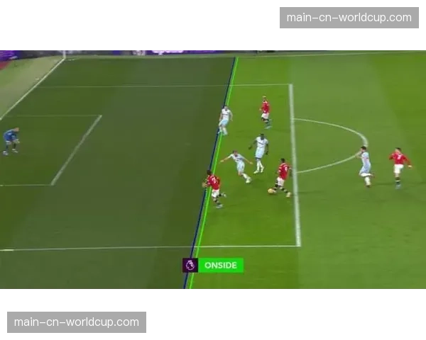 英超联盟启动青年教练培训项目,新增“现代攻防转换战术”模块 英超联盟启动青年教练培训项目,新增“现代攻防转换战术”模块