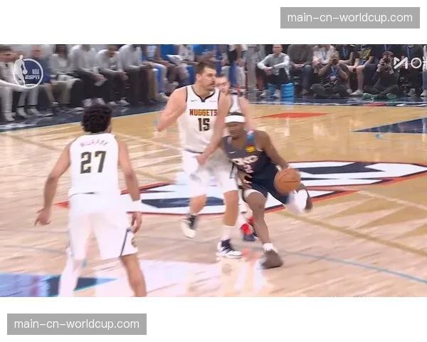 战术节点解析:掘金最后三分钟连续五个回合打约基奇-穆雷挡拆 战术节点解析:掘金最后三分钟连续五个回合打约基奇-穆雷挡拆